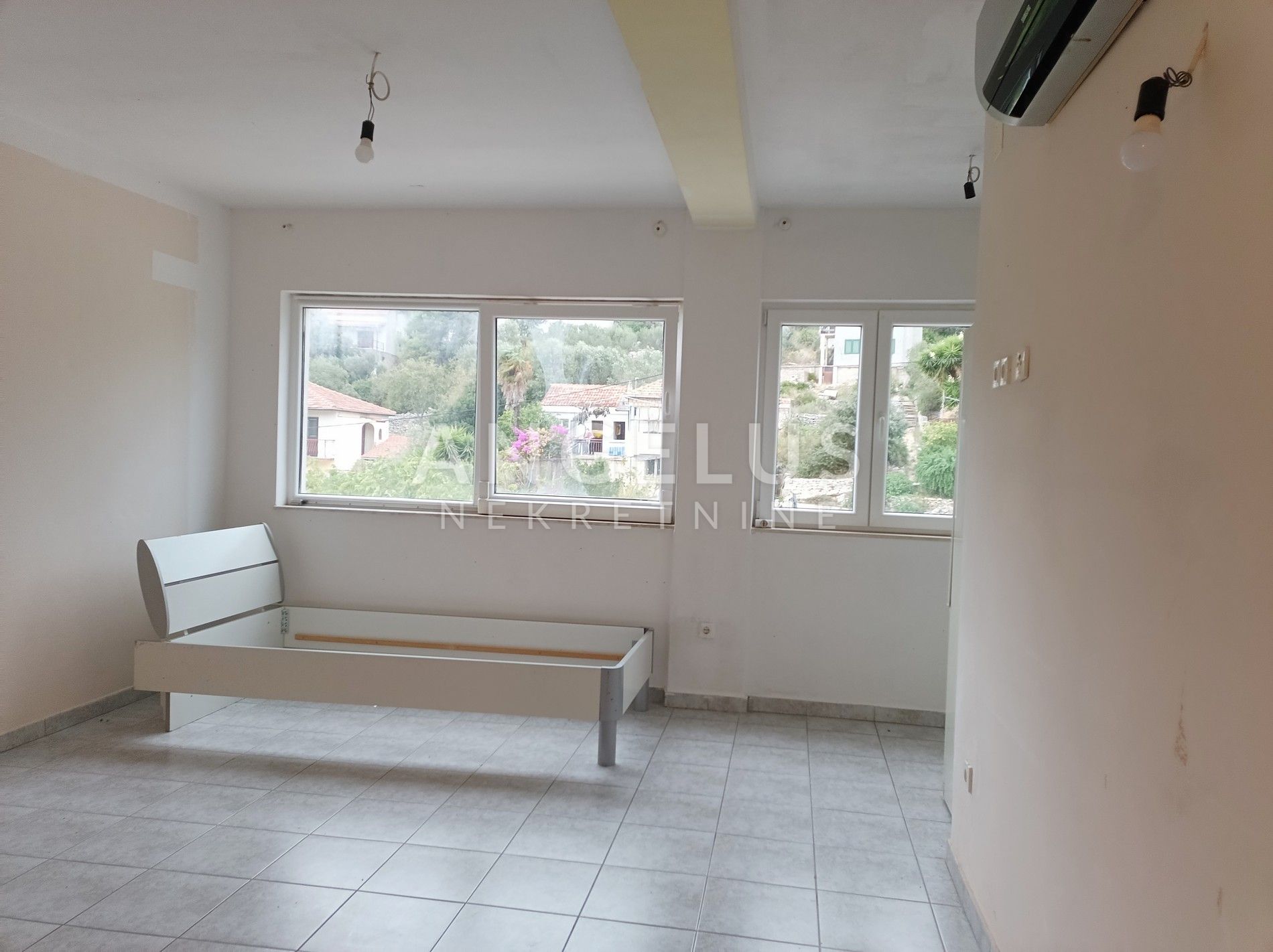 Apartmán Na predaj -  Maslinica