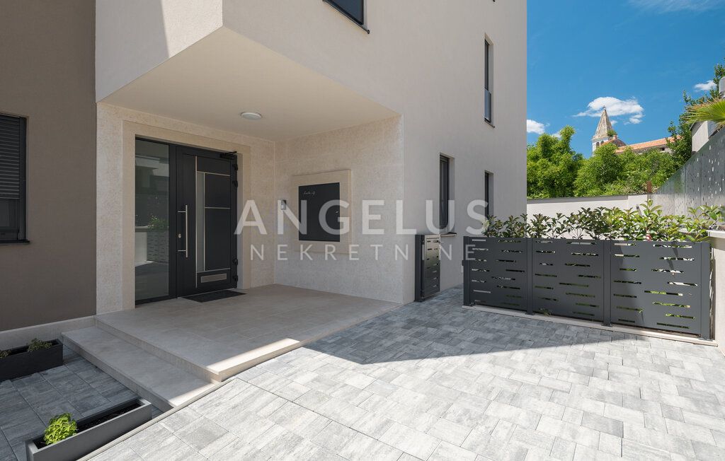 Apartma Na predaj - Istarska Vabriga - foto 2/17
