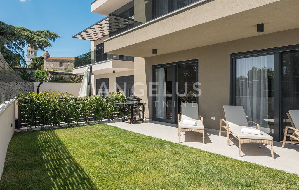 Apartma Na predaj - Istarska Vabriga