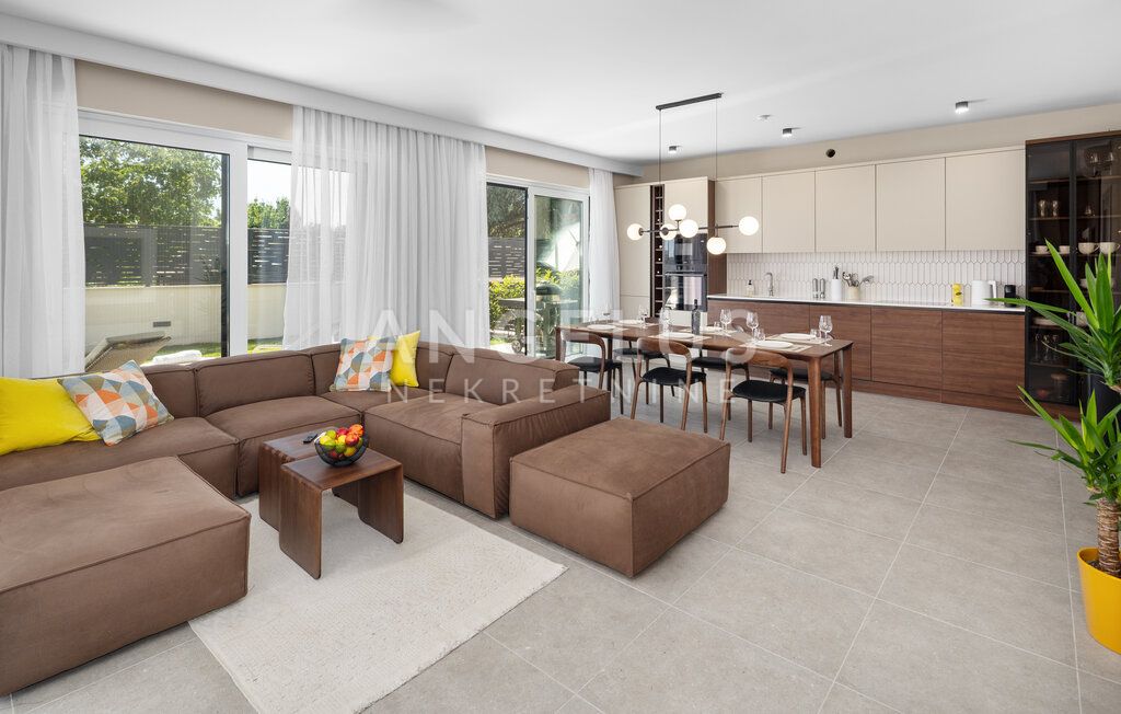 Apartma Na predaj - Istarska Vabriga