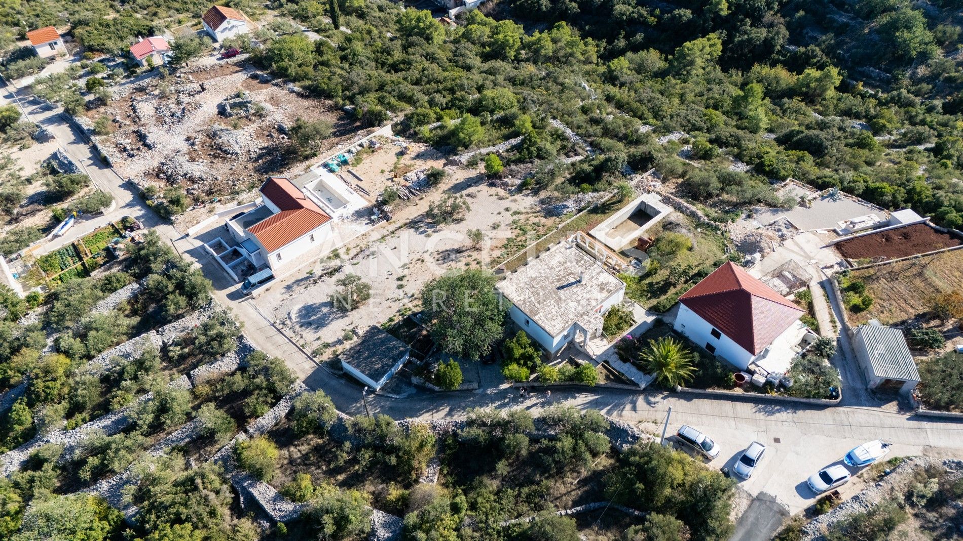 Zemljište Na prodaju -  Rogač