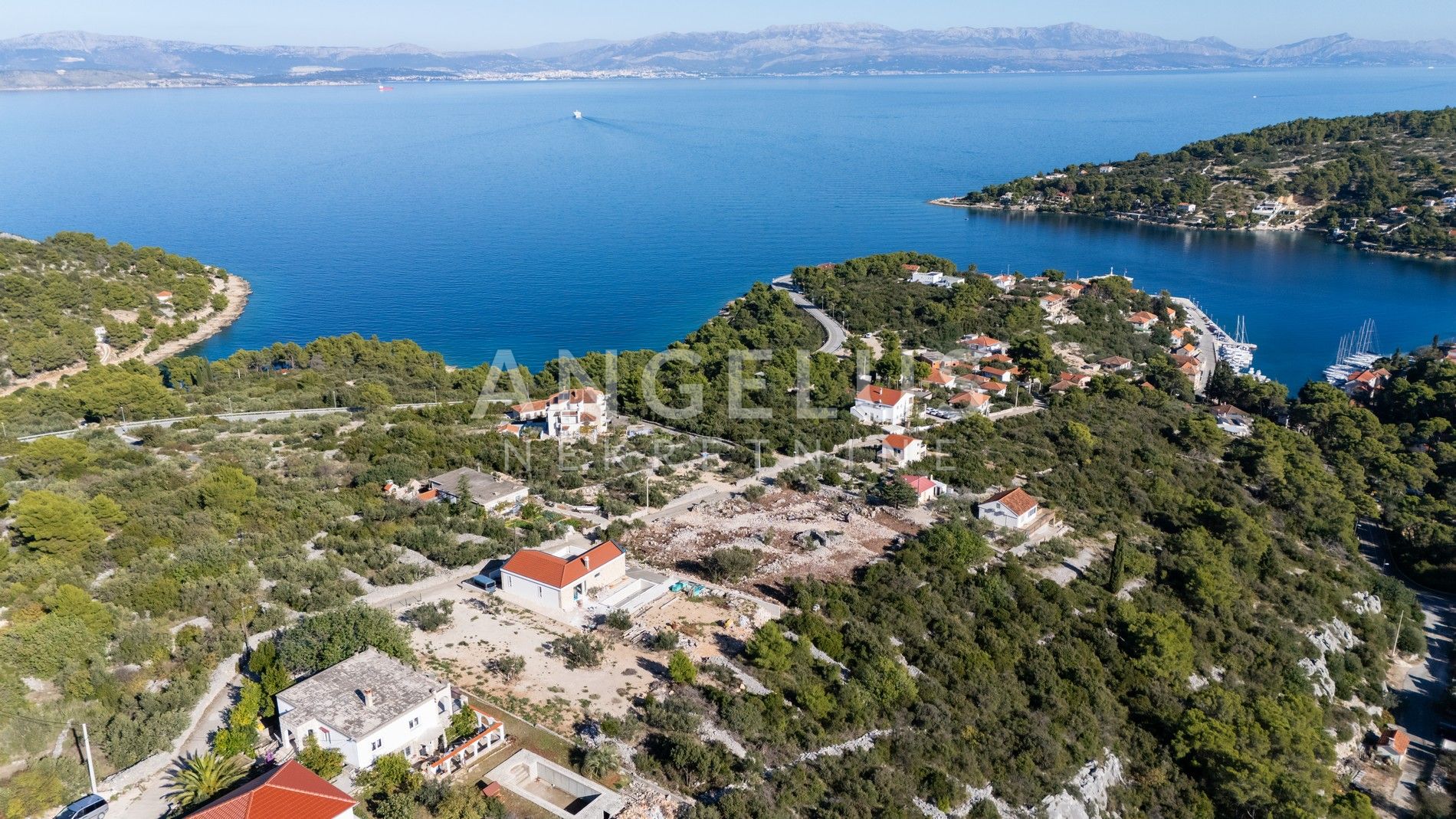 Zemljište Na prodaju -  Rogač