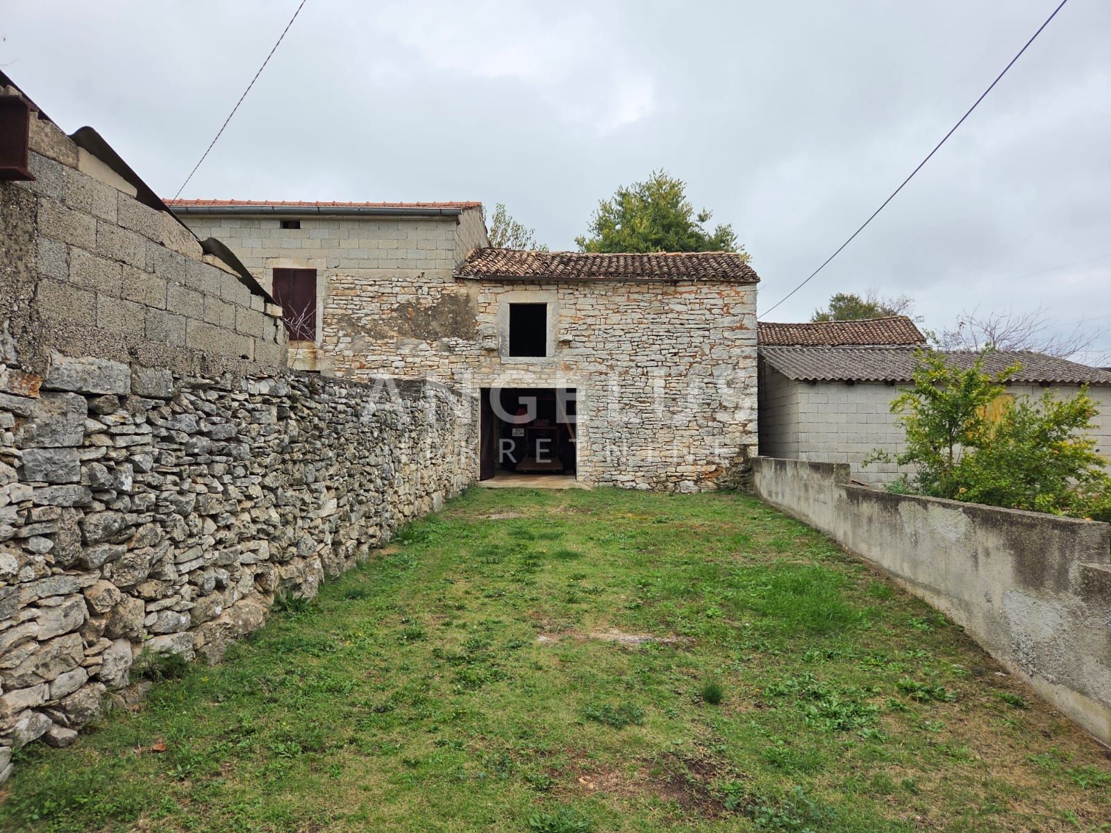 Casa In vendita - Istarska Prodol - foto 1/6