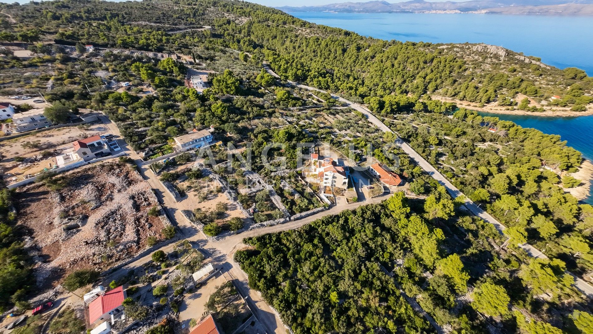 Działka Na sprzedaż - Splitsko-dalmatinska Rogač