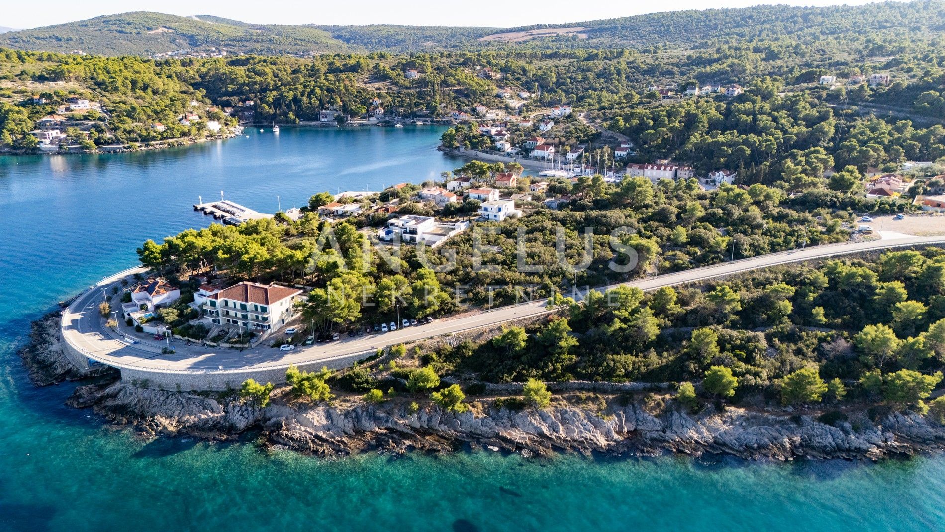 Działka Na sprzedaż - Splitsko-dalmatinska Rogač
