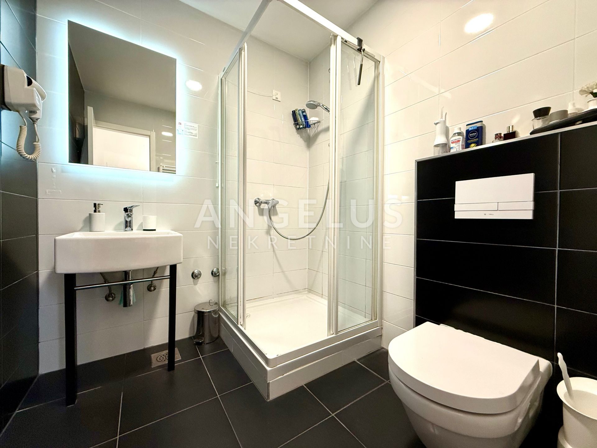Flat For sale - Donji Grad - foto 2/19