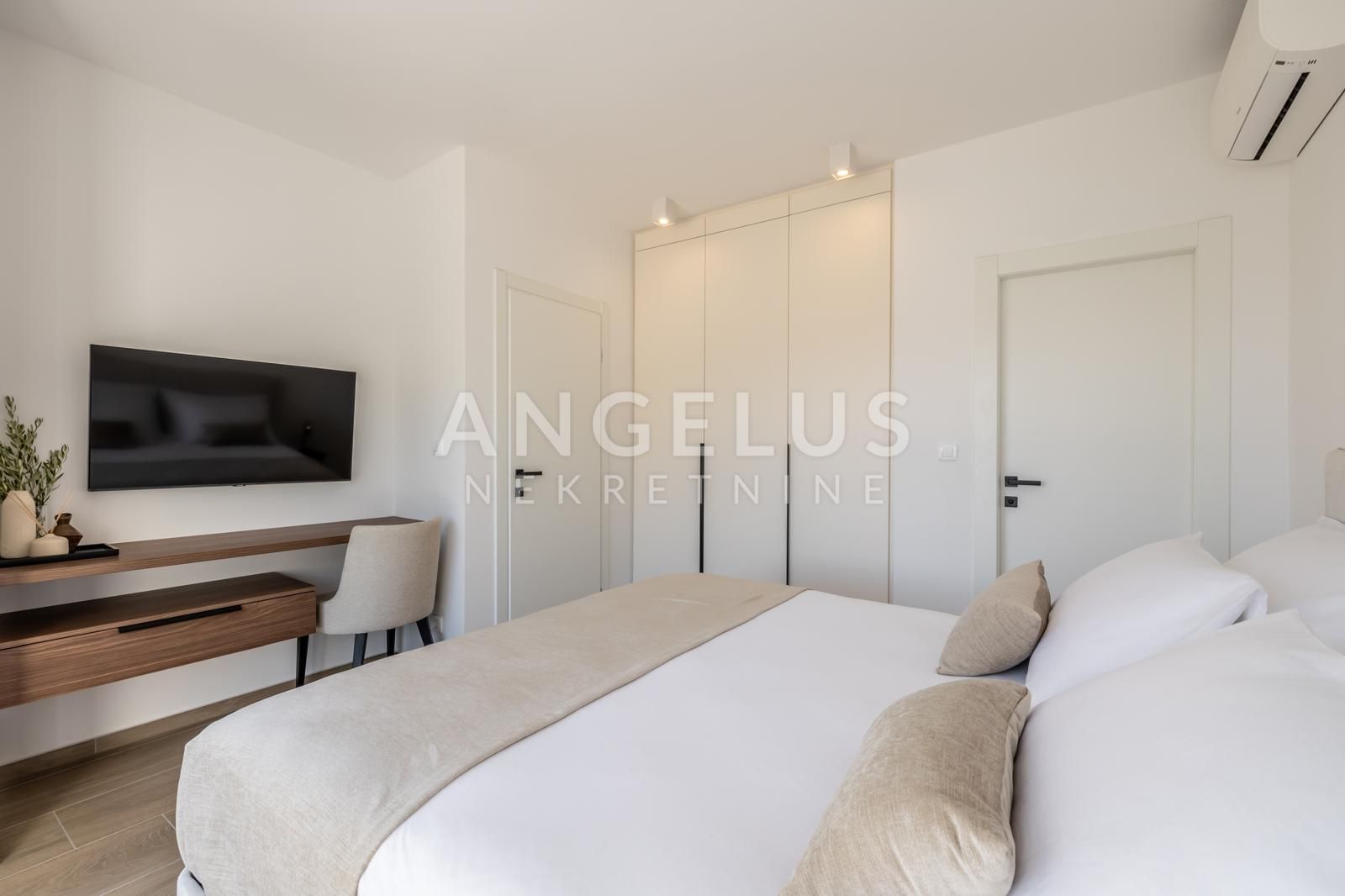 House For sale - Splitsko-dalmatinska Kaštel Stari