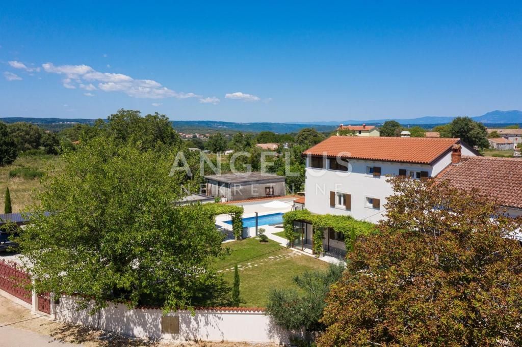 House For sale - Istarska Barban