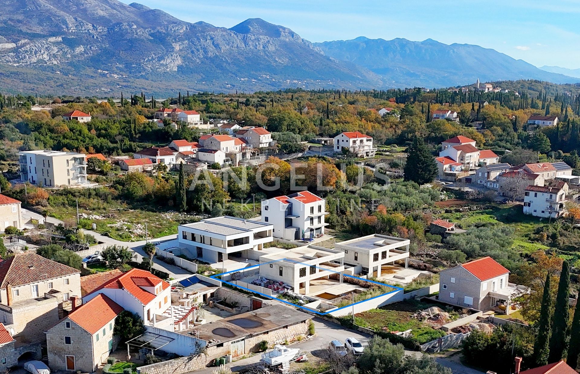 Casa In vendita -  Čilipi