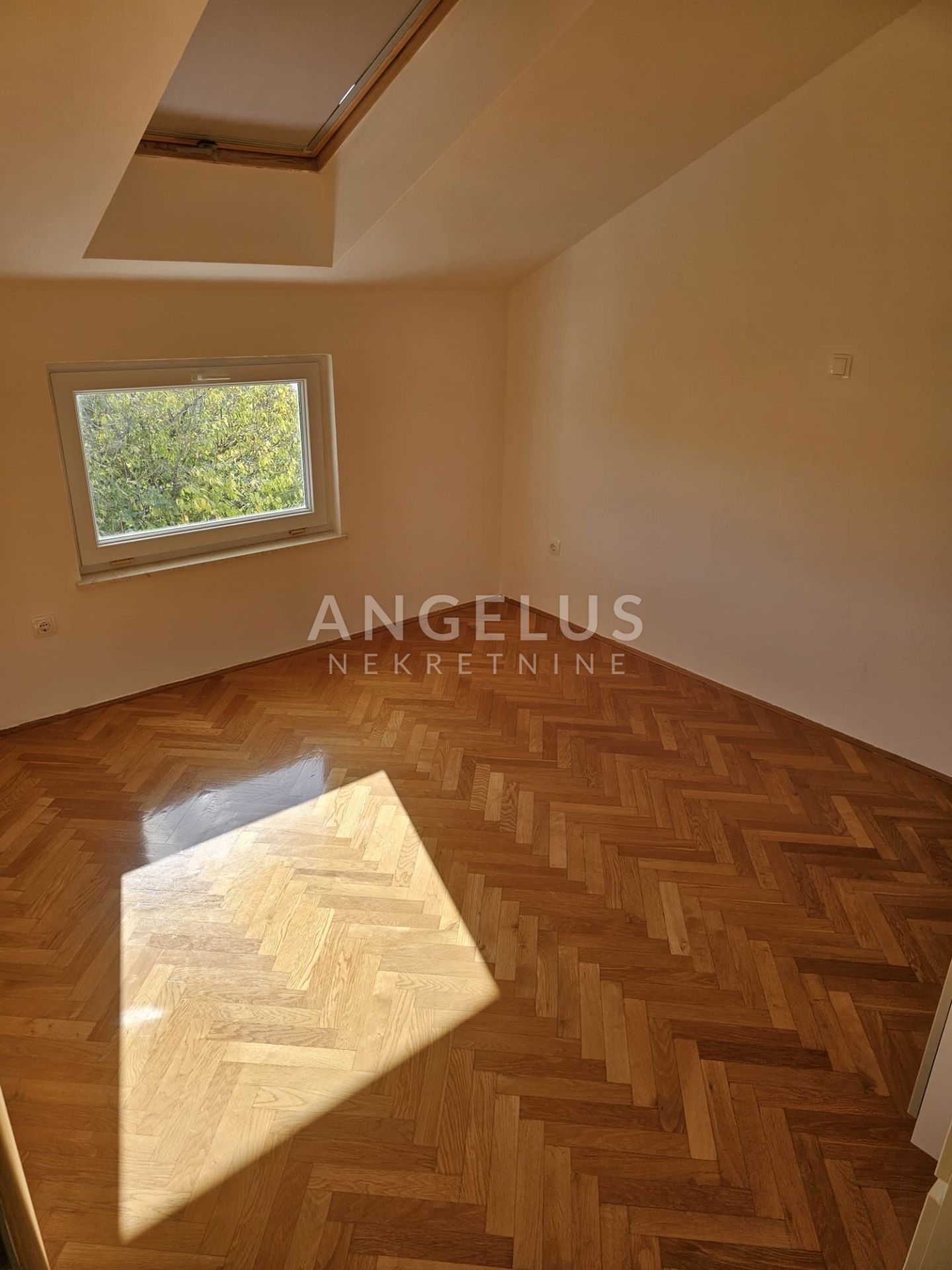 Apartmán Na predaj -  Mezanovci