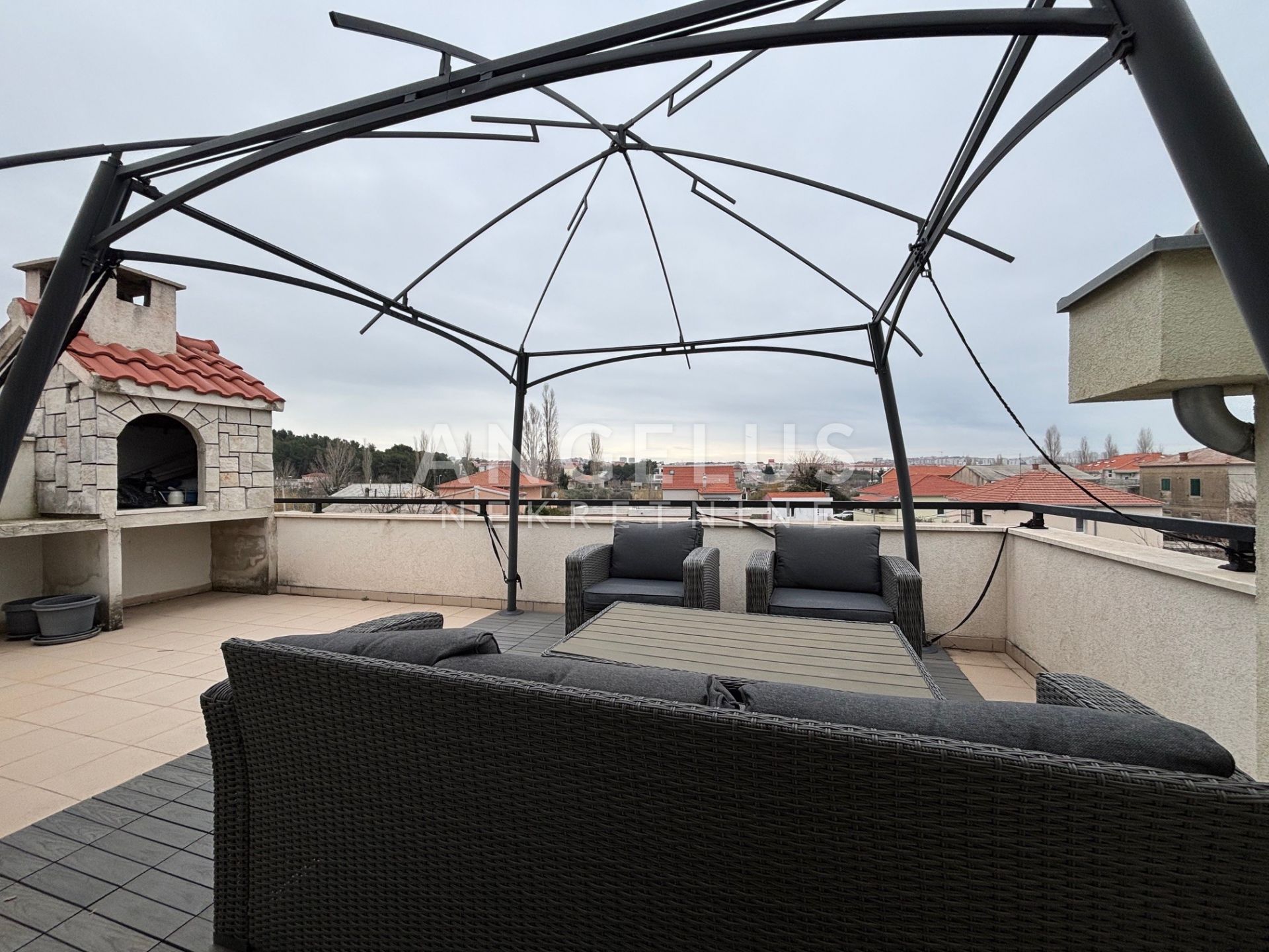 Apartmán Na predaj -  Mezanovci