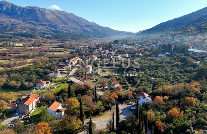 Grundstück zu verkaufen 3342 m² – Konavle