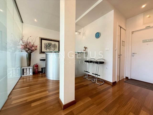 Flat For rent - Grad Zagreb Mlinovi - foto 5/18
