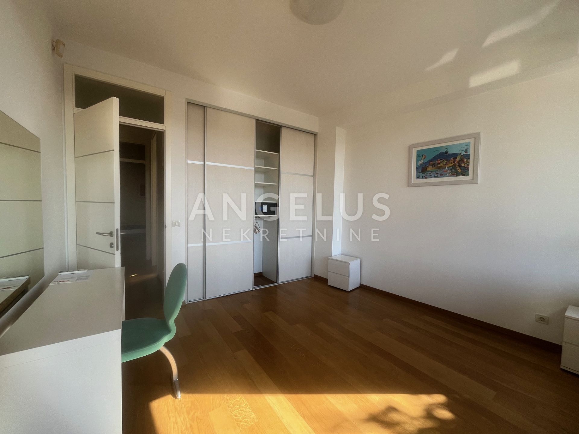 Apartma Na predaj -  Srebrnjak