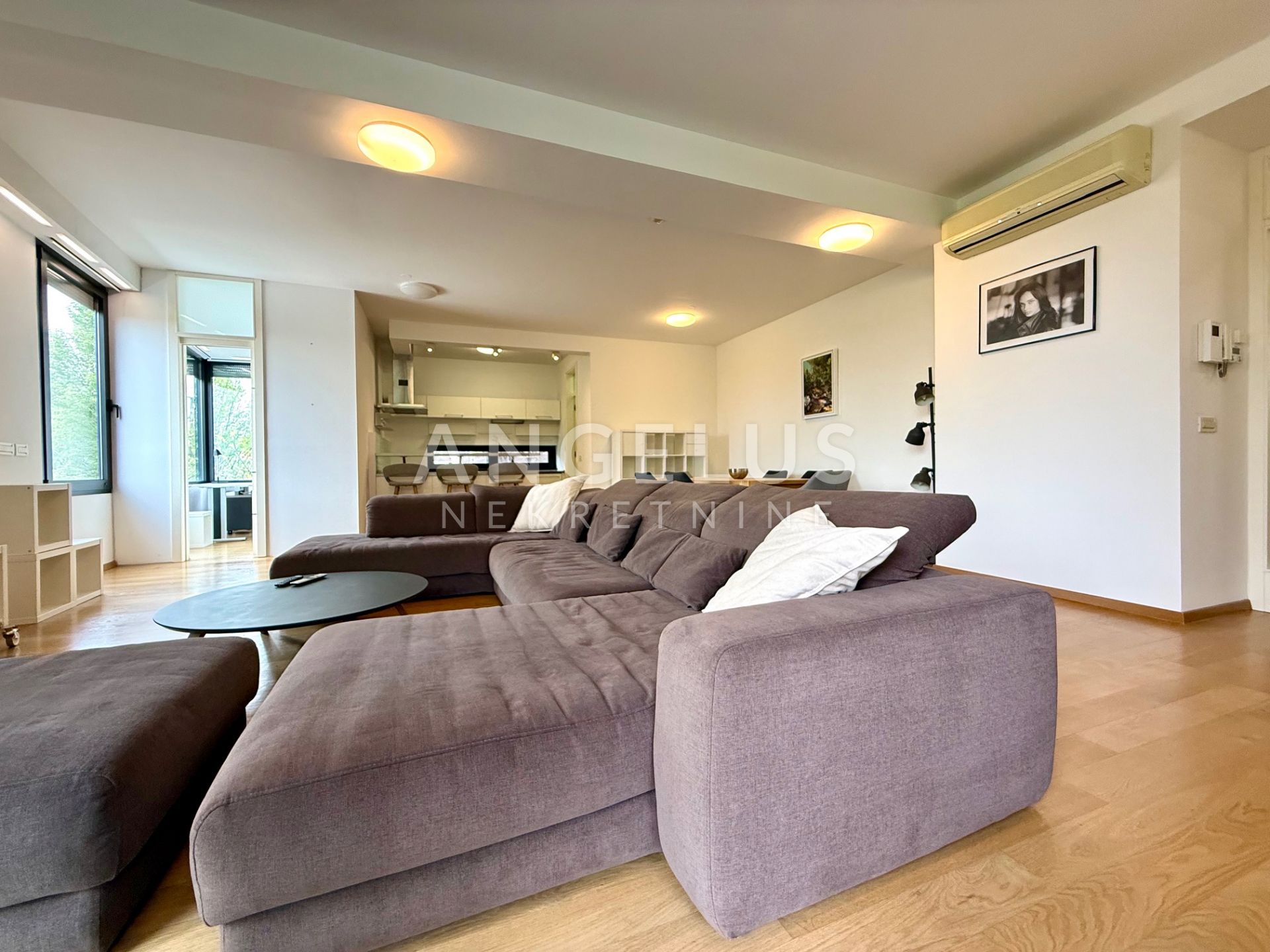Apartma Na predaj -  Srebrnjak