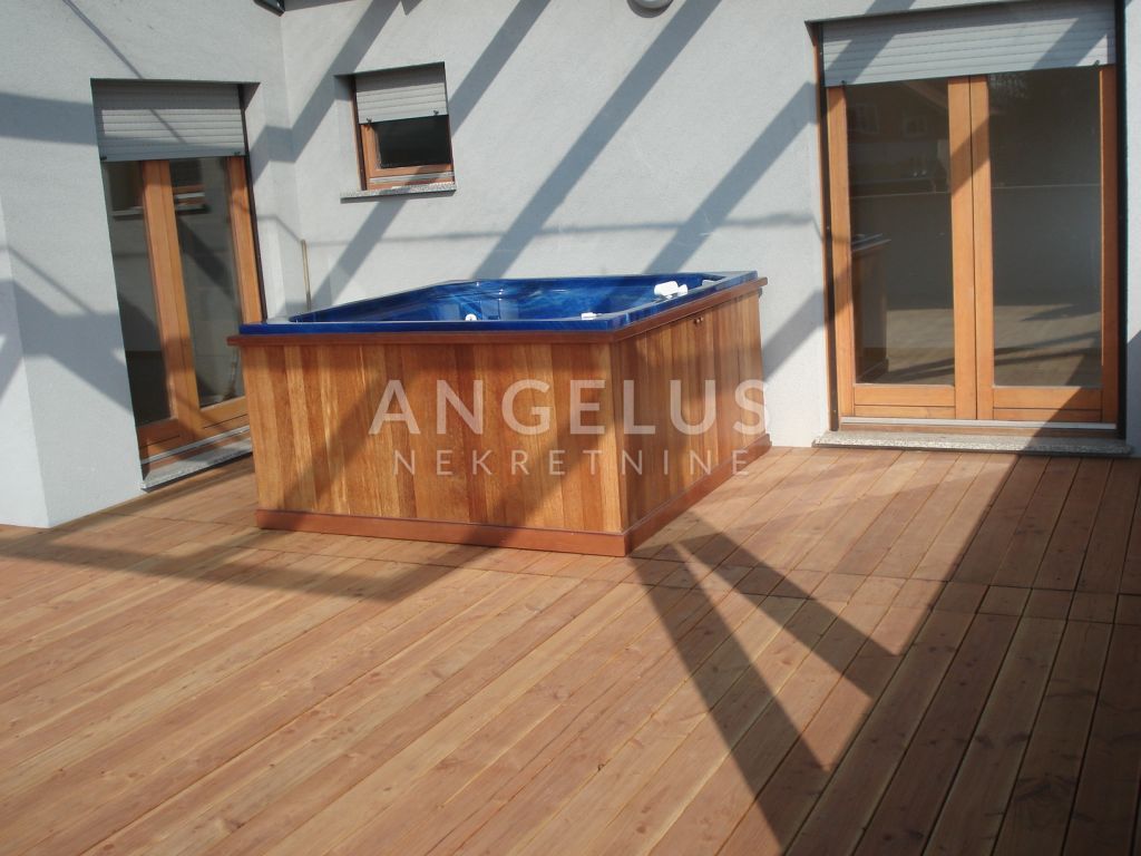 Appartement À vendre -  Požarinje