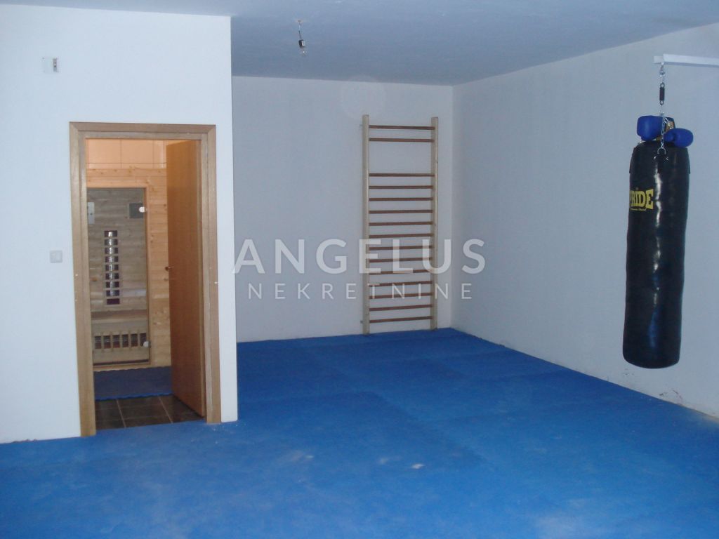 Appartement À vendre -  Požarinje