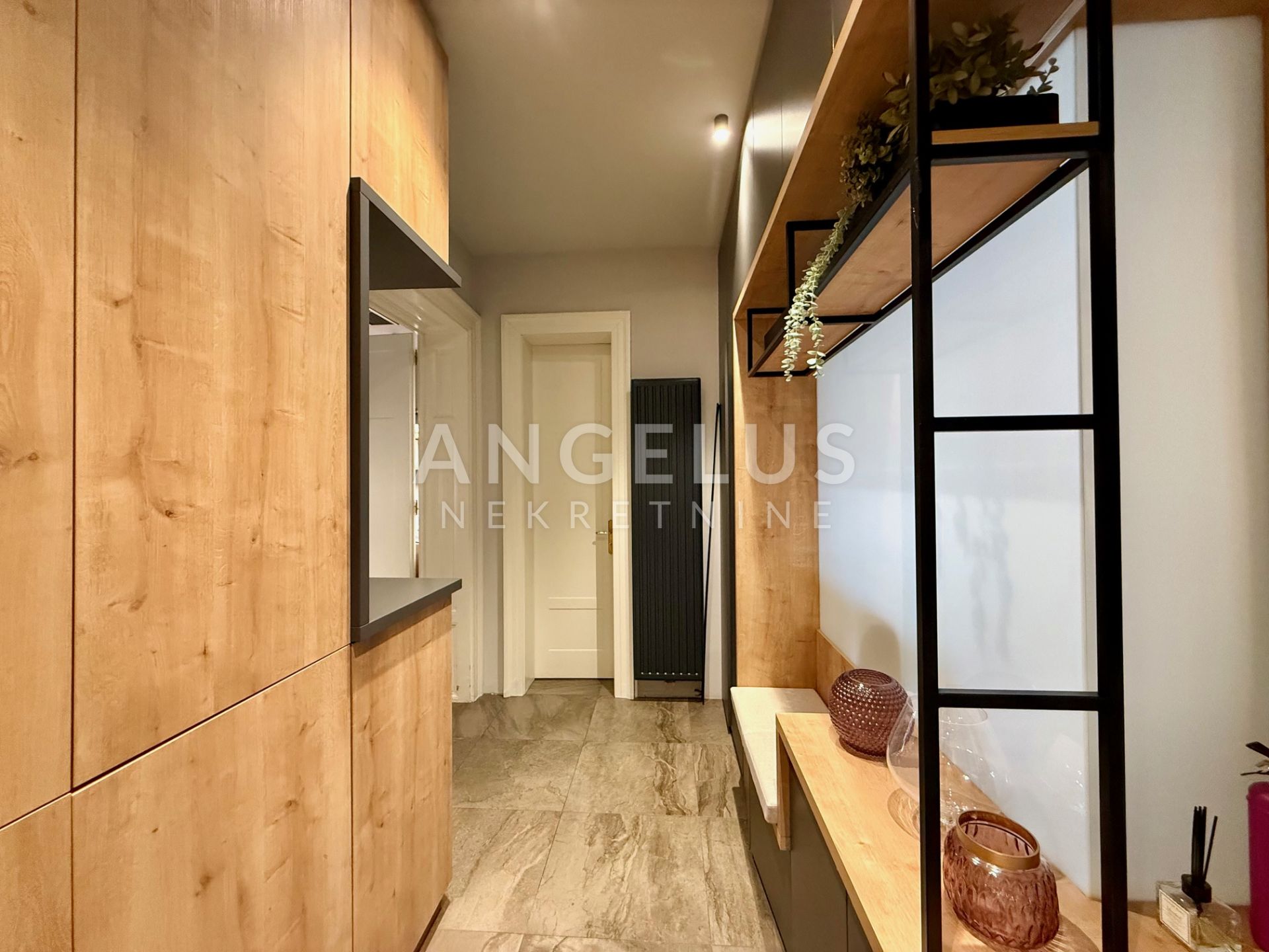 Flat For sale - Donji Grad - foto 2/4