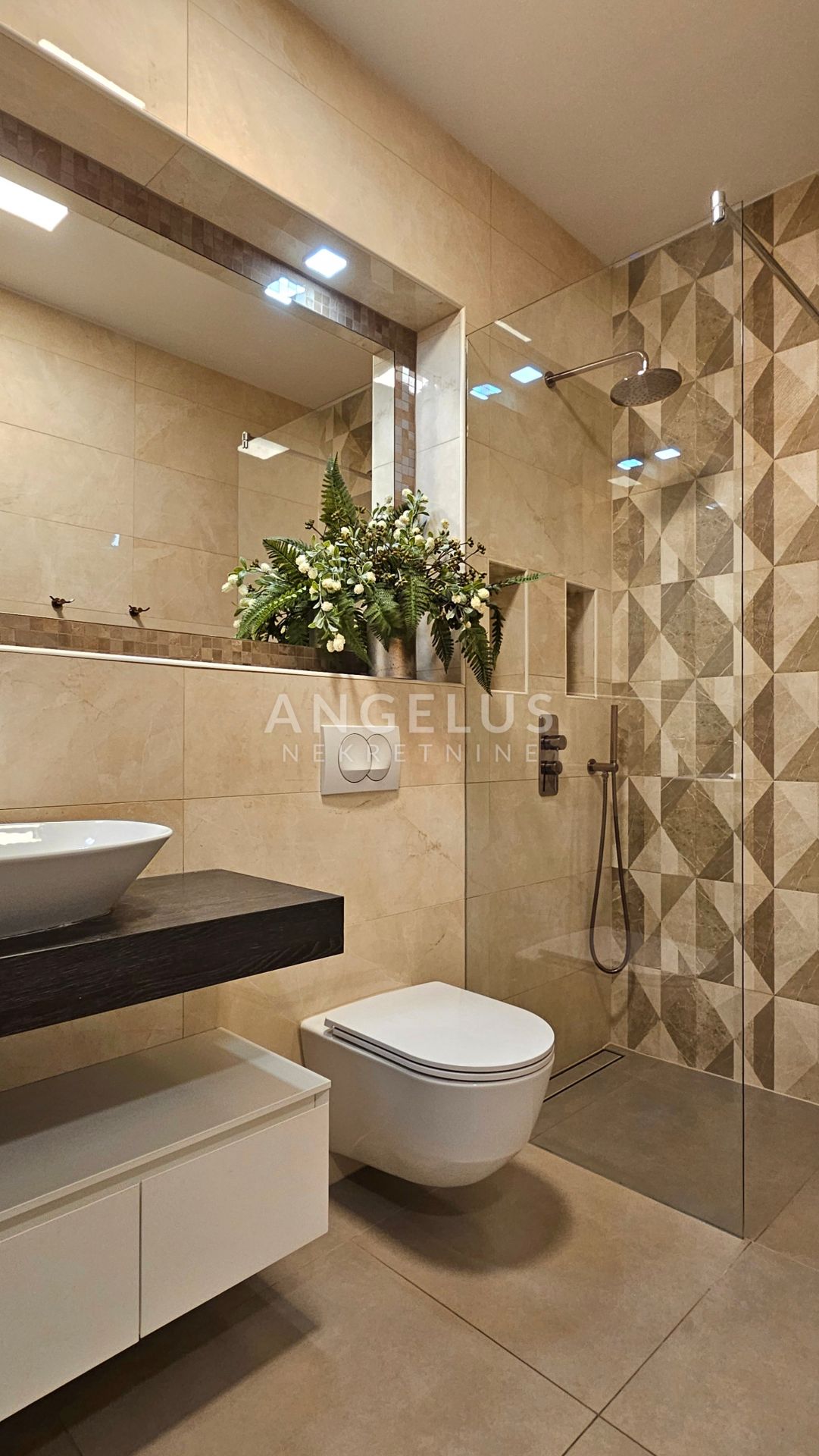 Flat For sale -  Žnjan