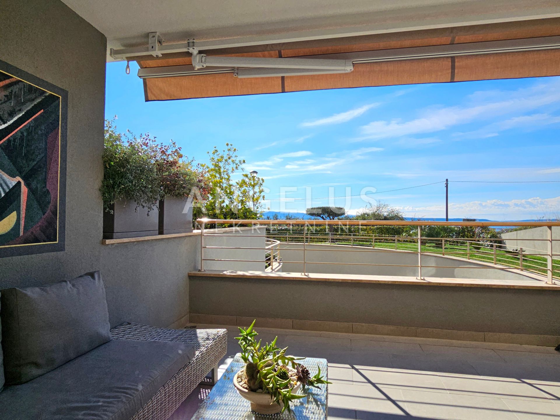 Flat For sale -  Žnjan