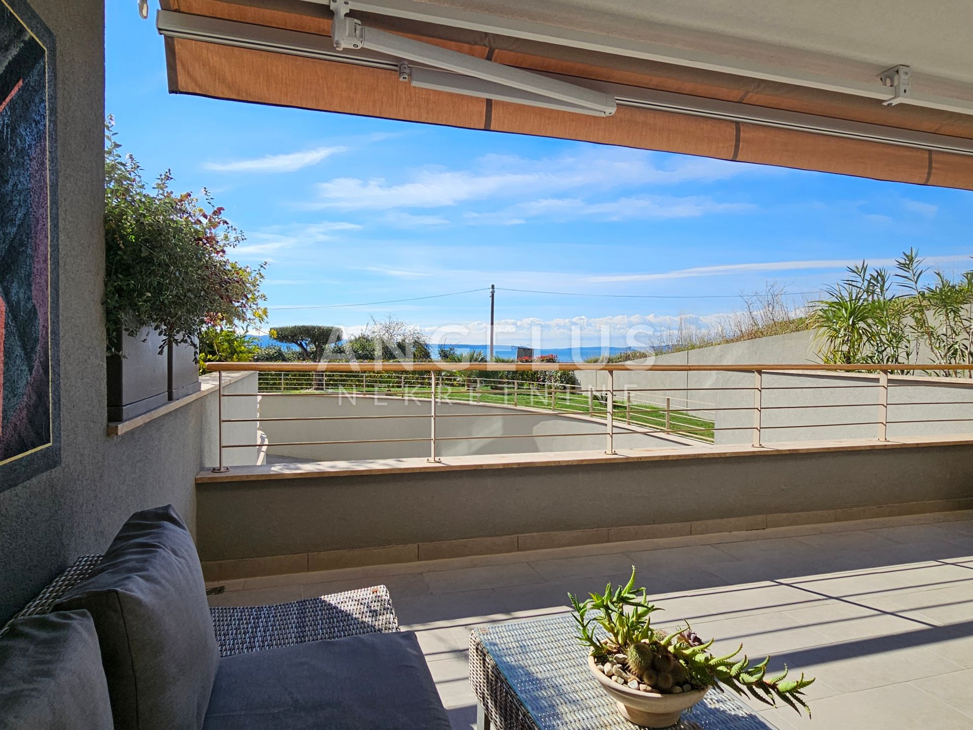 Flat For sale -  Žnjan