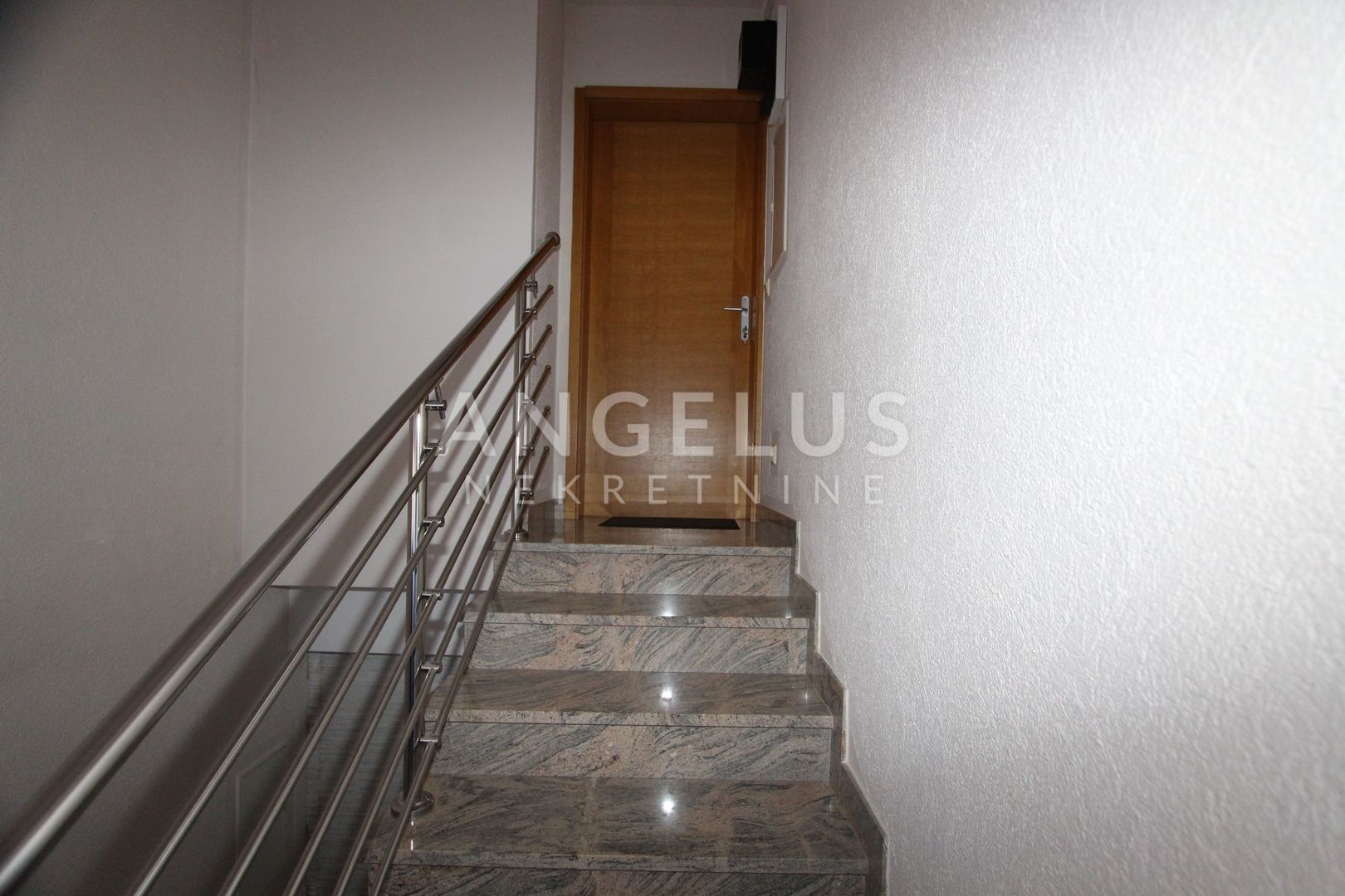 Appartement À vendre - Grad Zagreb Dugave