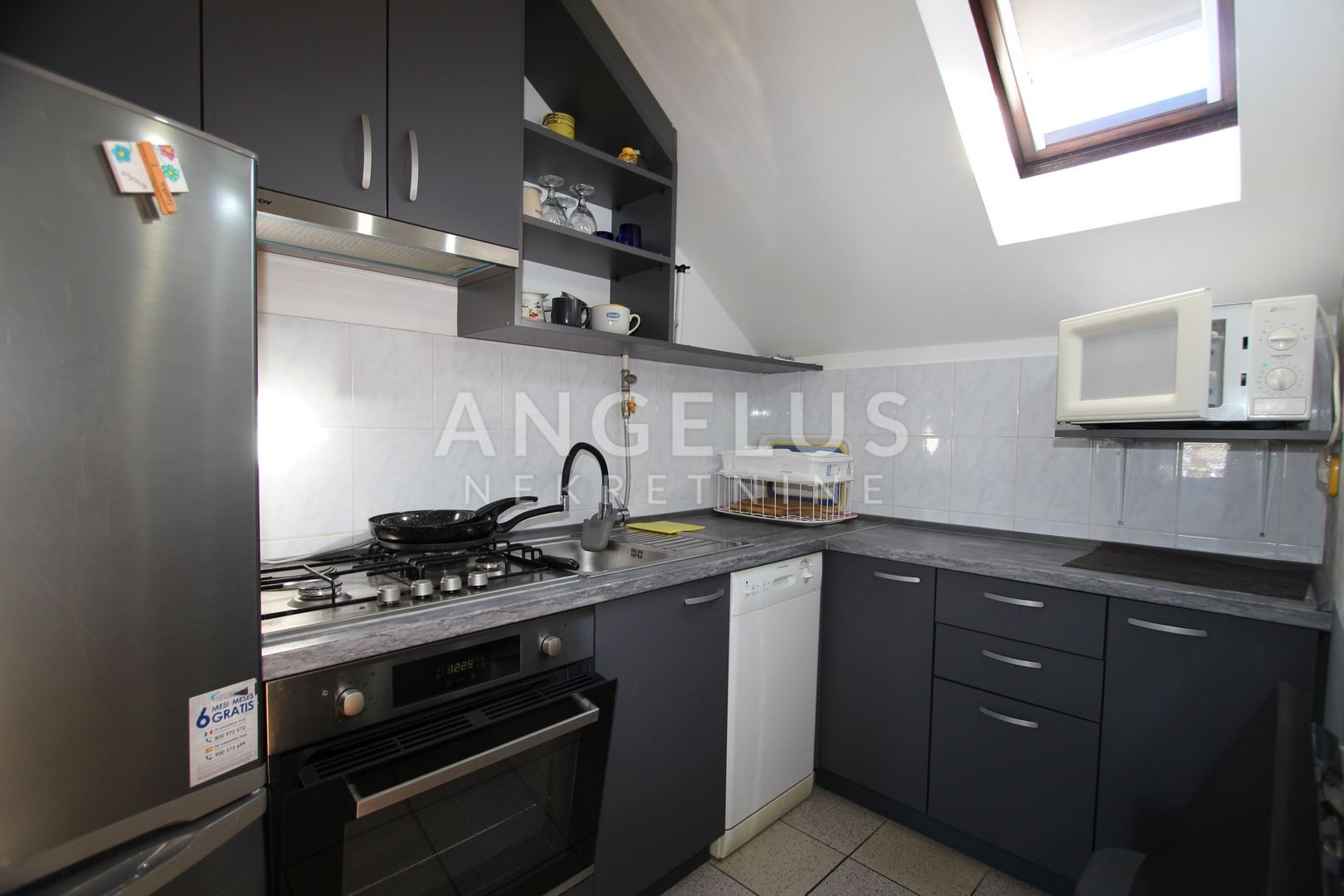 Appartement À vendre - Grad Zagreb Dugave