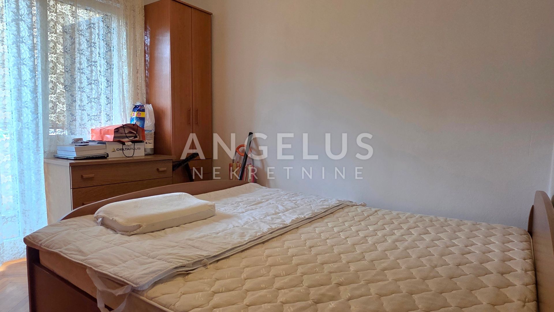 Apartment Zu verkaufen -  Sućidar