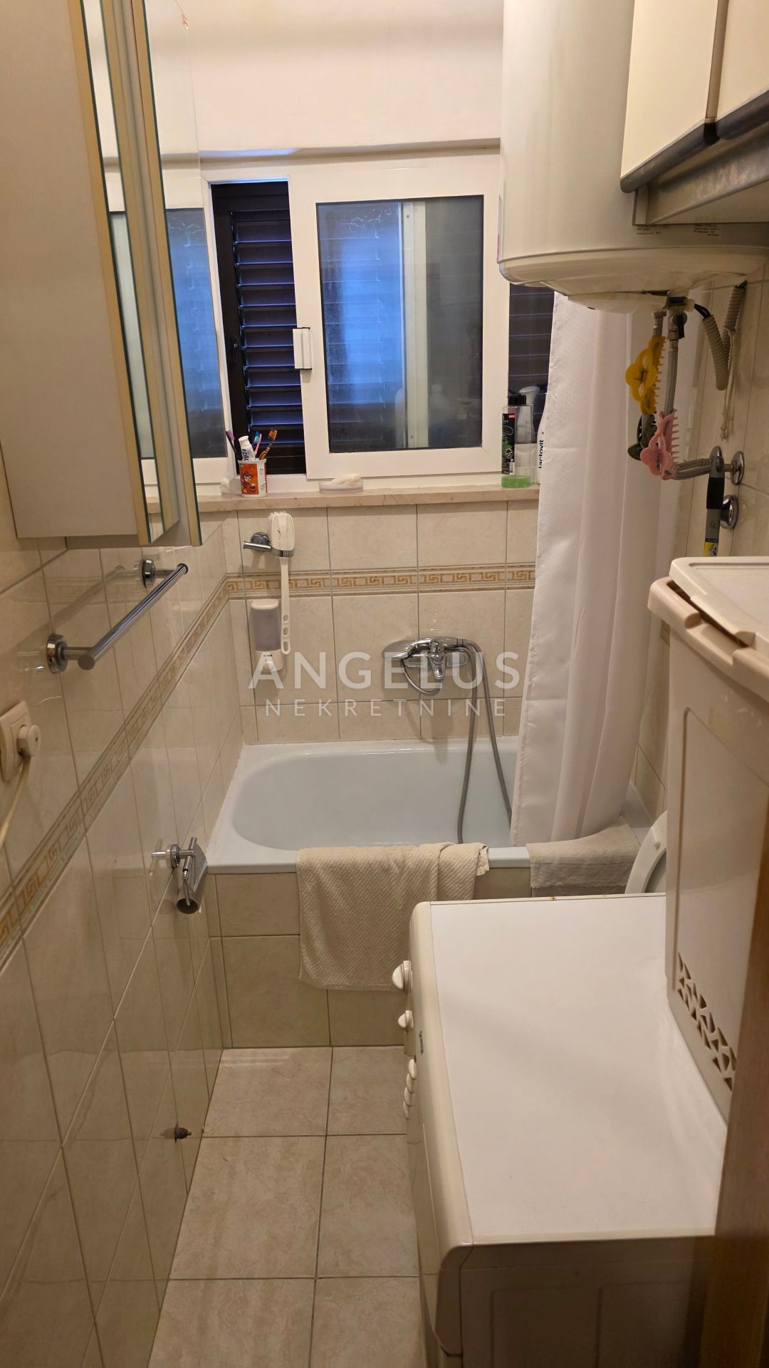 Apartment Zu verkaufen -  Sućidar