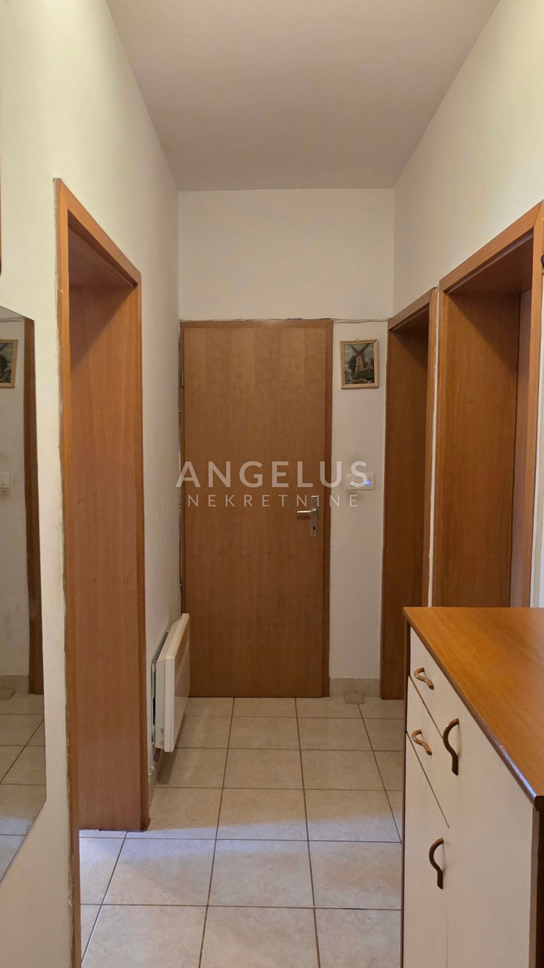Apartment Zu verkaufen -  Sućidar