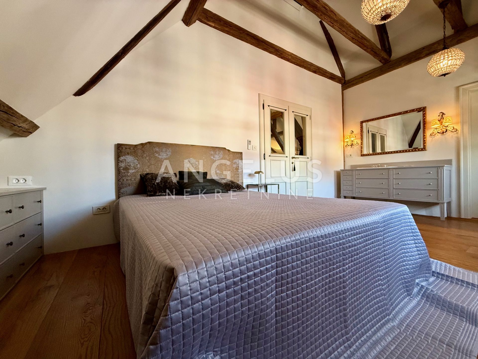 Apartma Na predaj -  Gornji grad