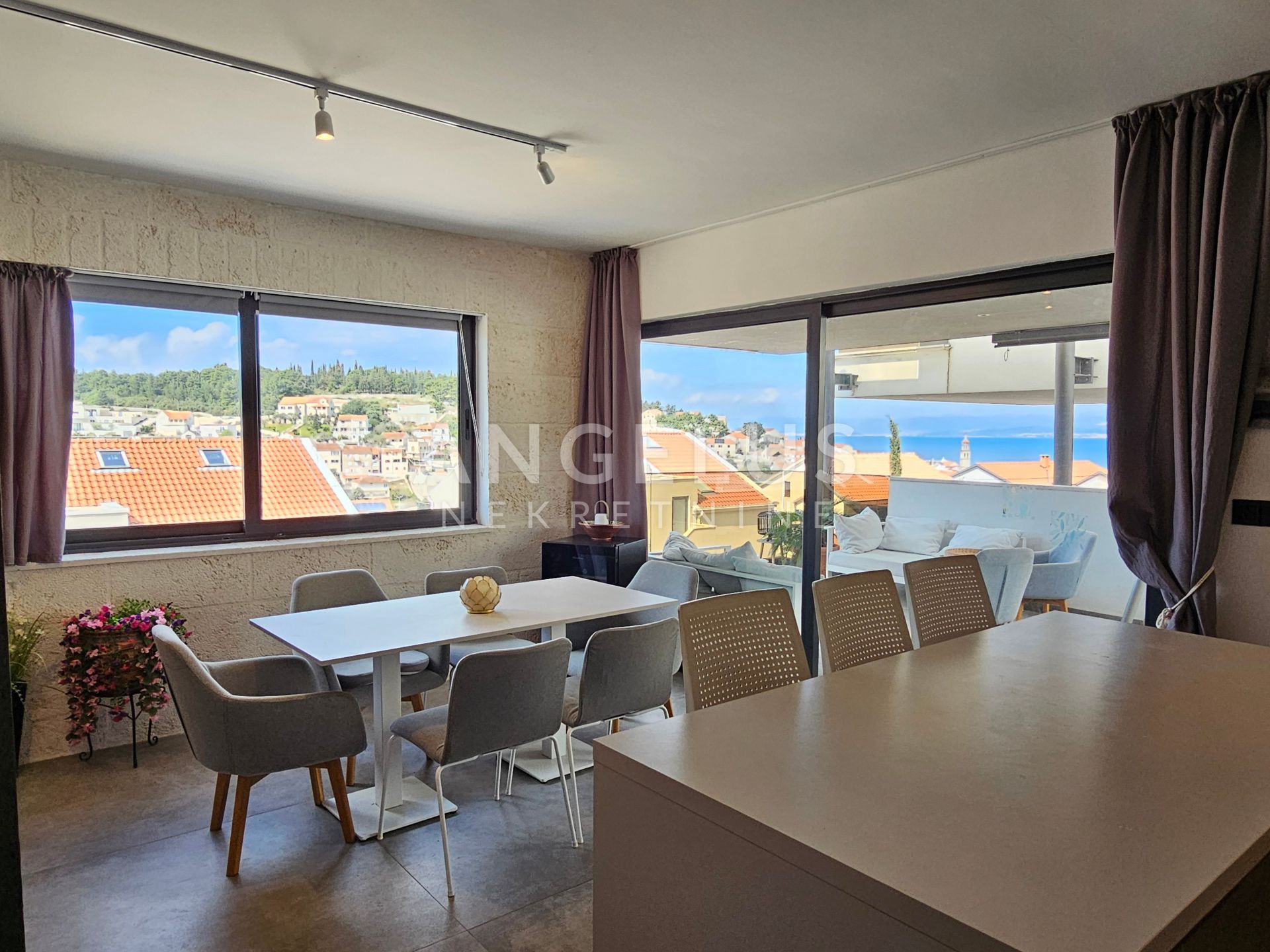 Apartmán Na prodej -  Sutivan