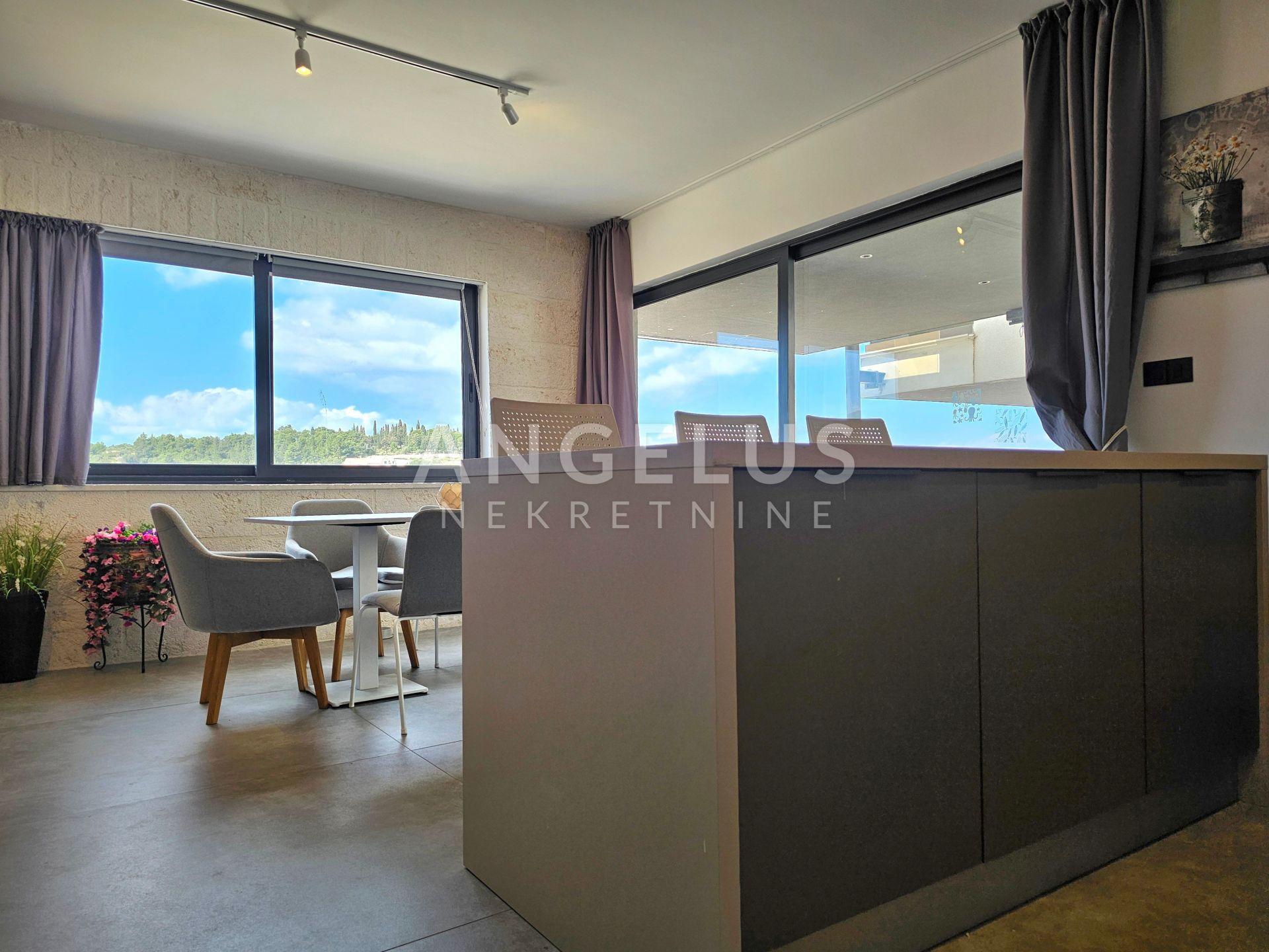 Apartmán Na prodej -  Sutivan