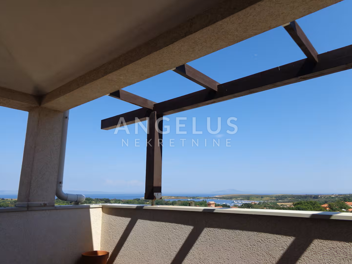 Apartment Zu verkaufen -  Ližnjan