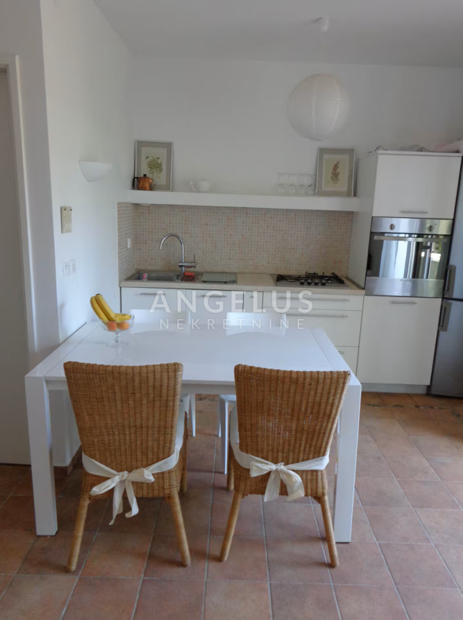 Apartment Zu verkaufen -  Ližnjan
