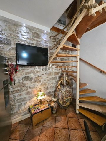Casa In vendita - Splitsko-dalmatinska Kaštel Lukšić - foto 5/18
