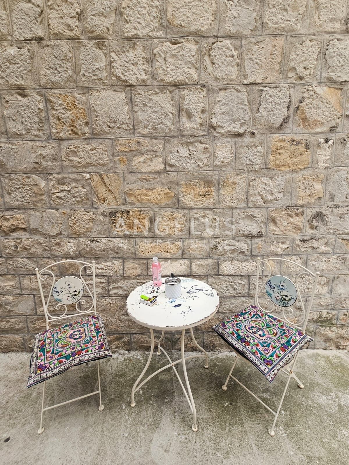 Casa In vendita - Splitsko-dalmatinska Kaštel Lukšić