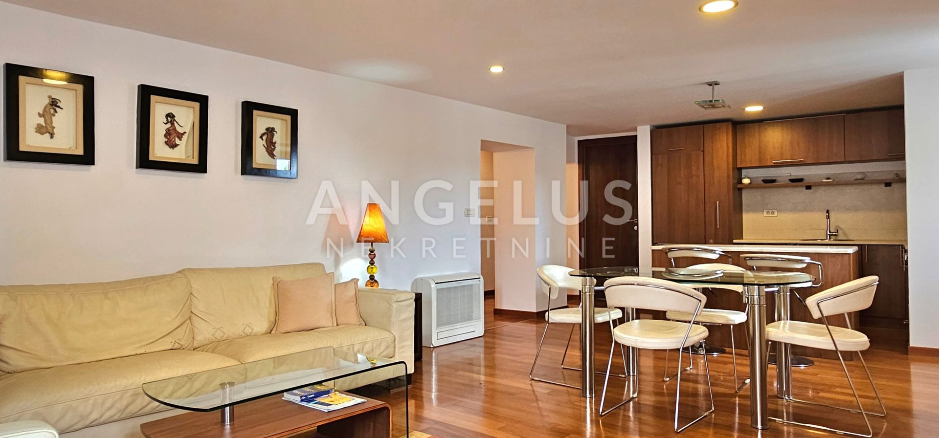 Flat For sale -  Grad