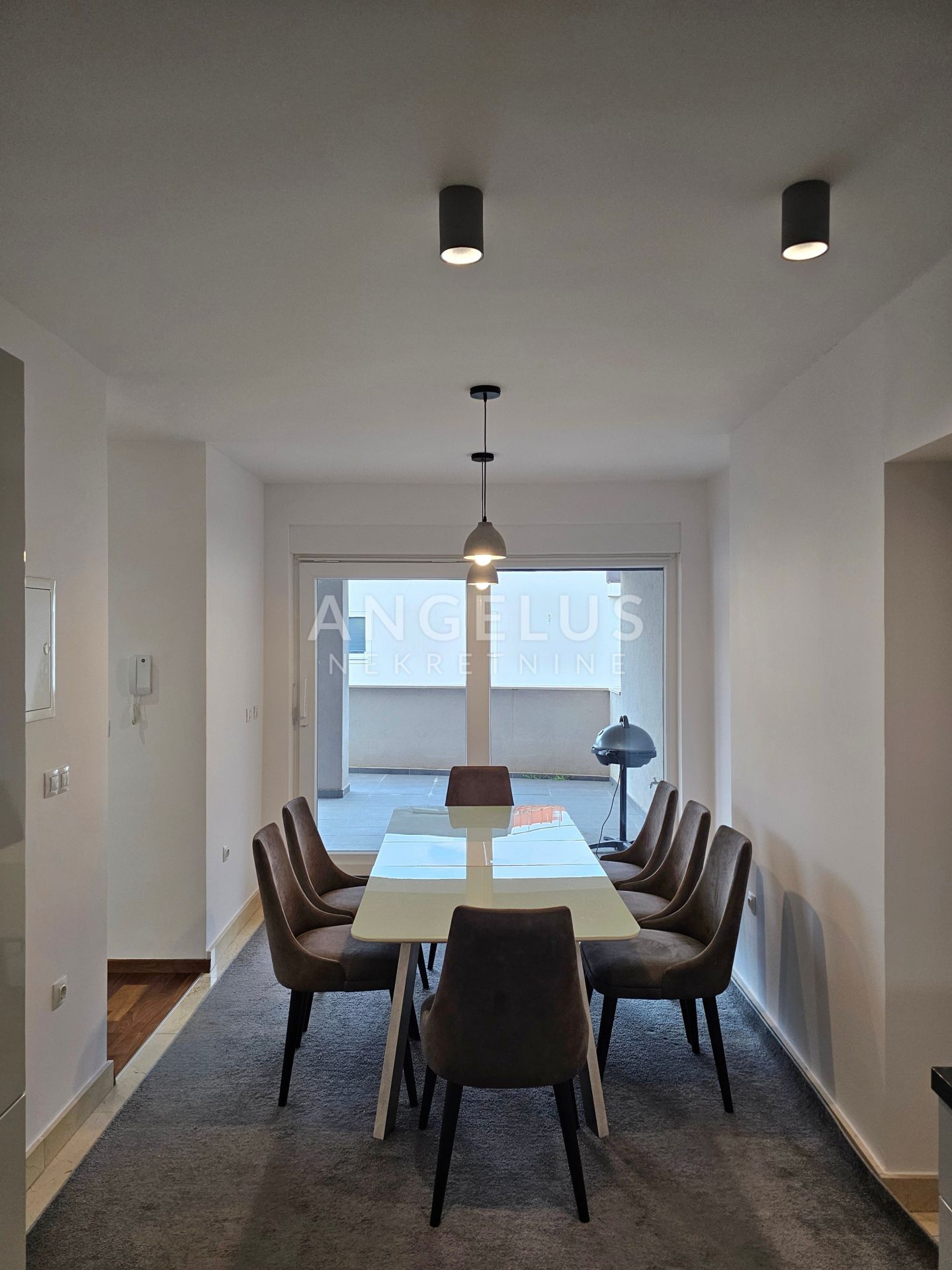 Flat For sale -  Podstrana