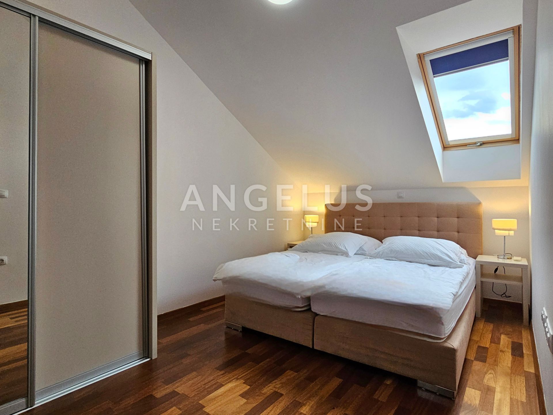 Flat For sale -  Podstrana