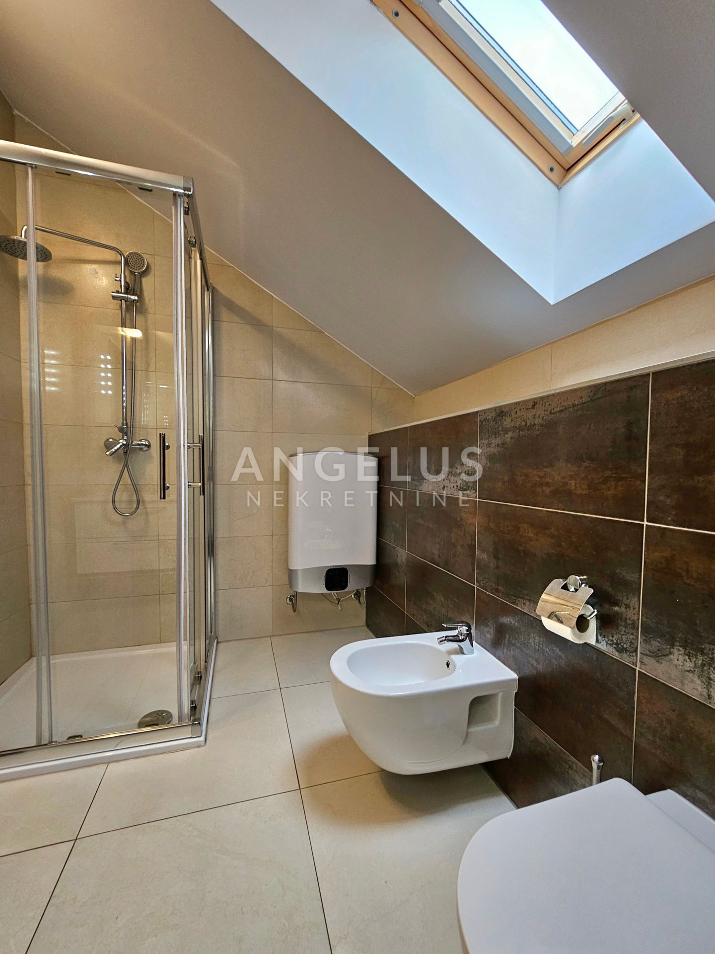 Flat For sale -  Podstrana