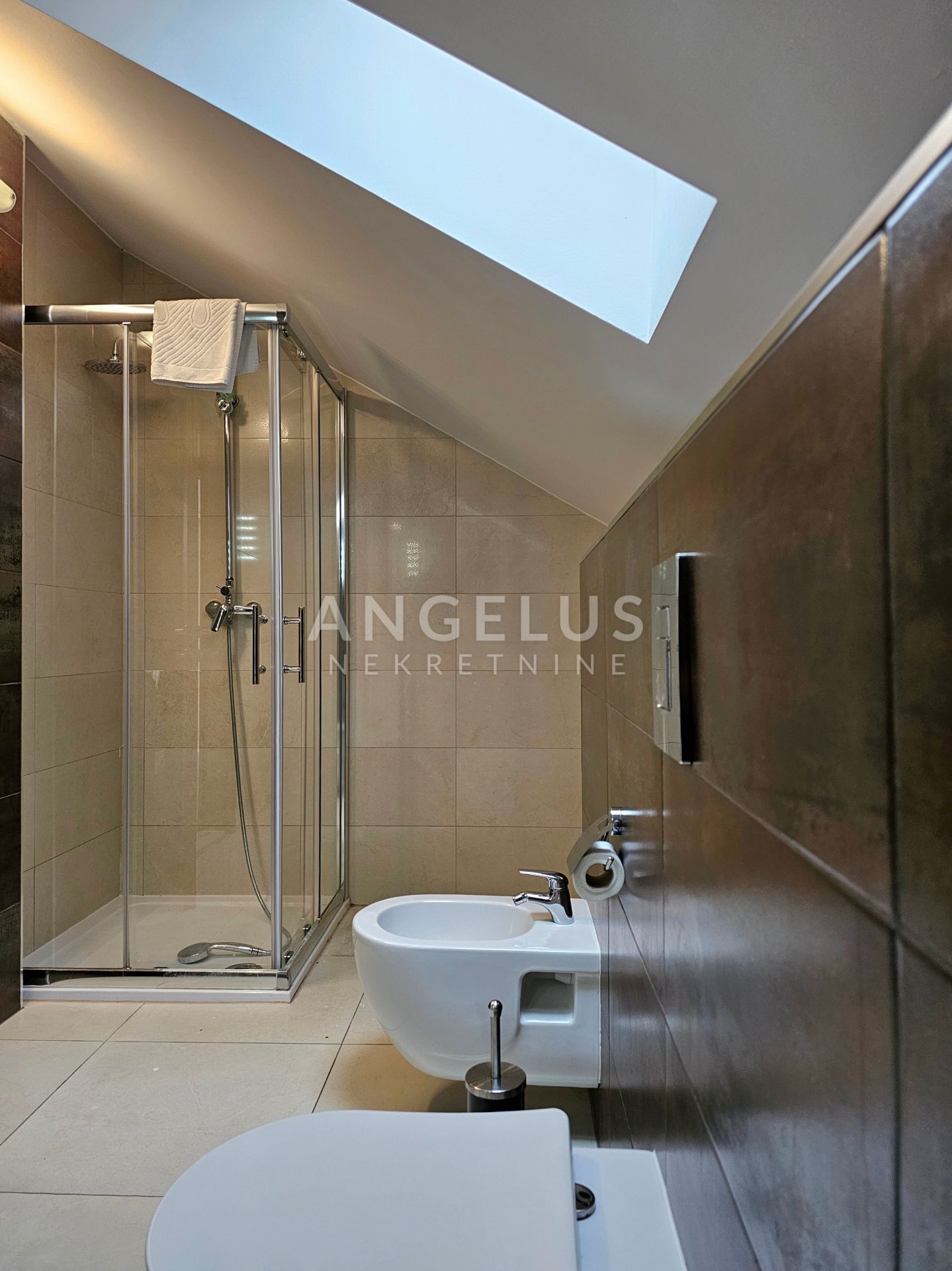 Flat For sale -  Podstrana