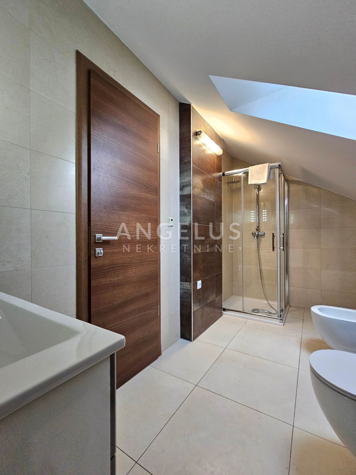 Flat For sale -  Podstrana