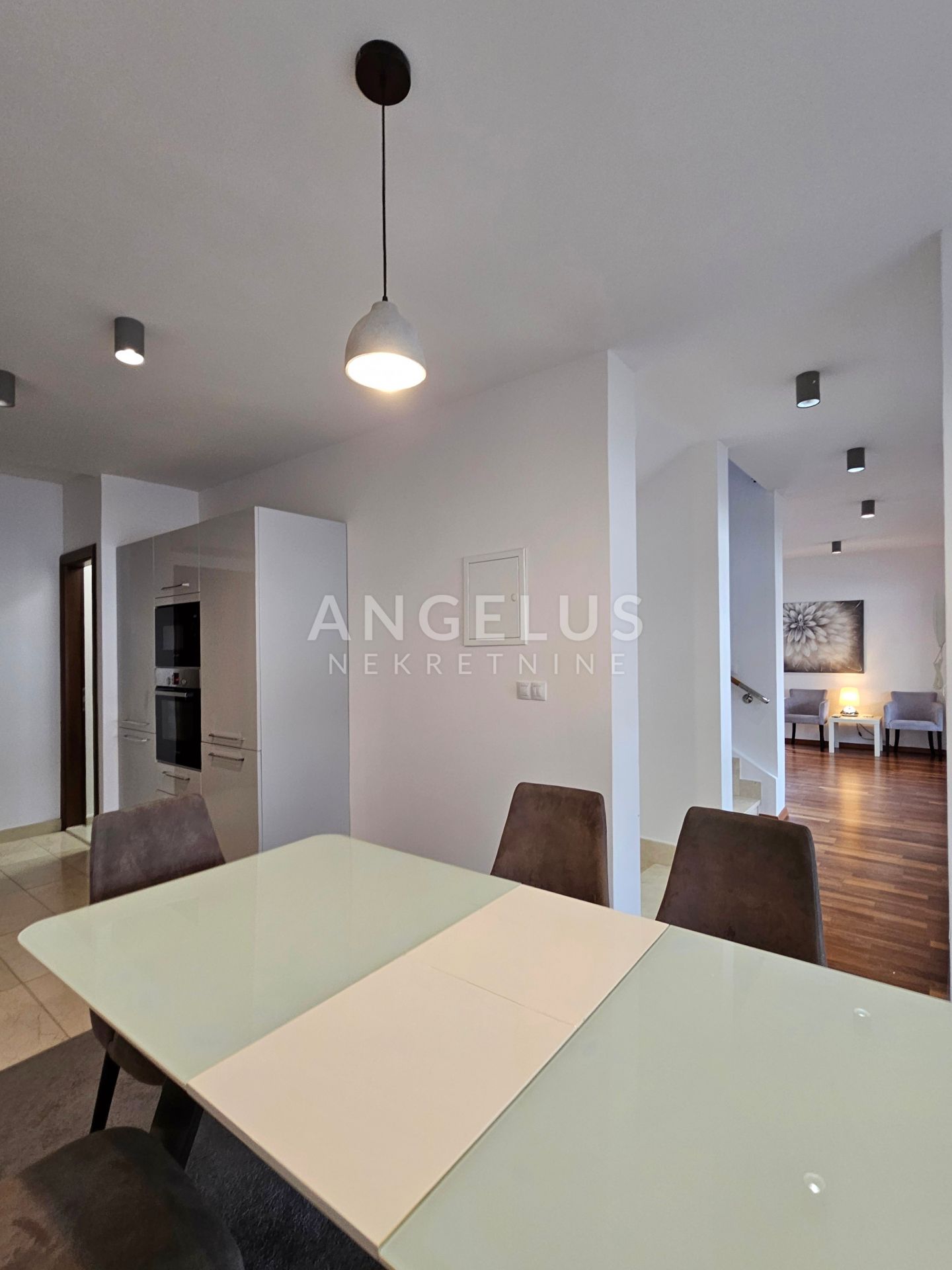 Flat For sale -  Podstrana