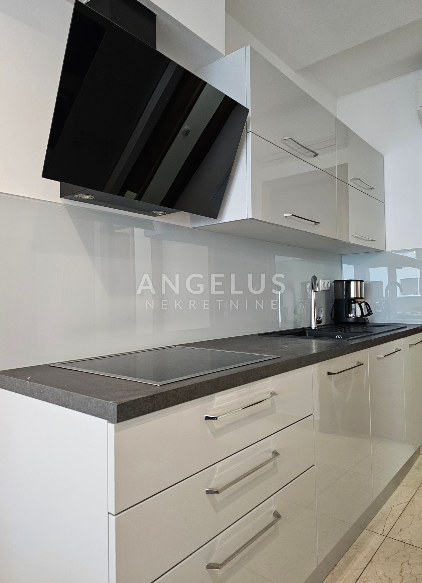 Flat For sale -  Podstrana