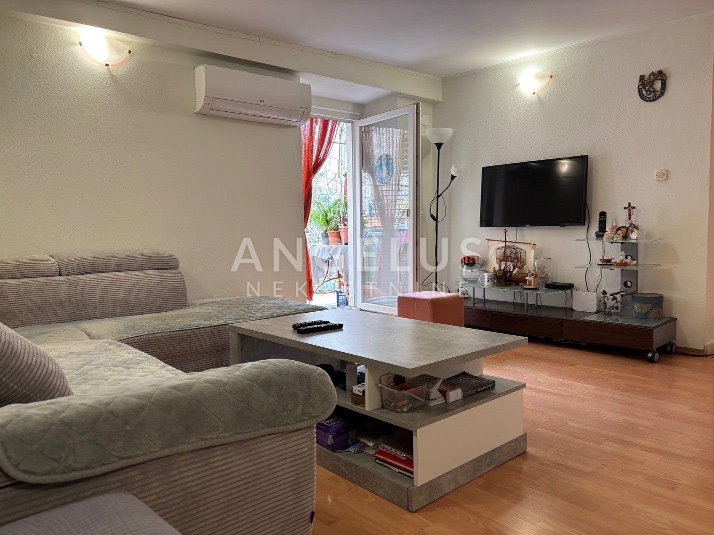 Flat For sale - Varoš - foto 2/9