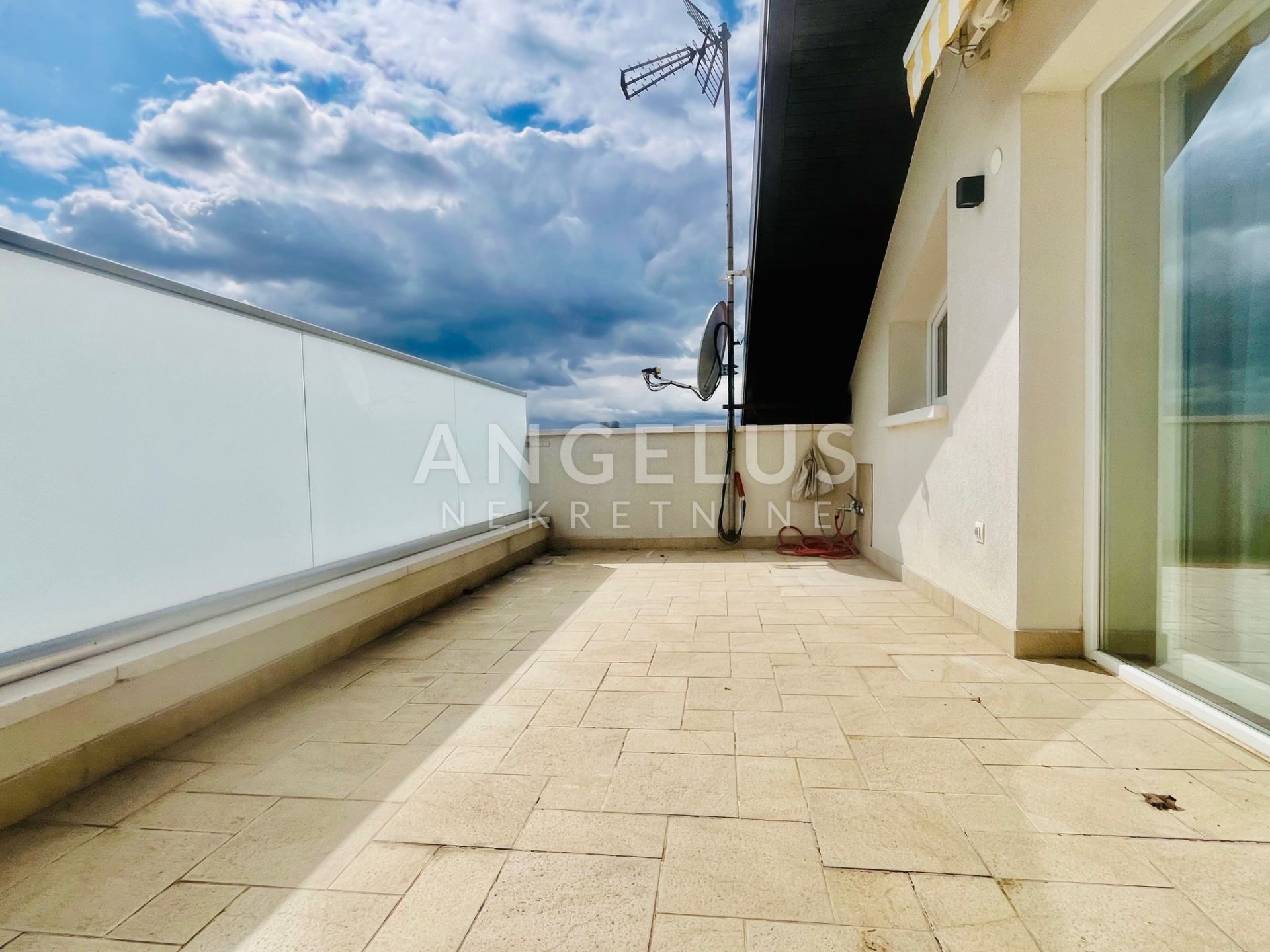 Apartmán Na predaj - Grad Zagreb Šalata