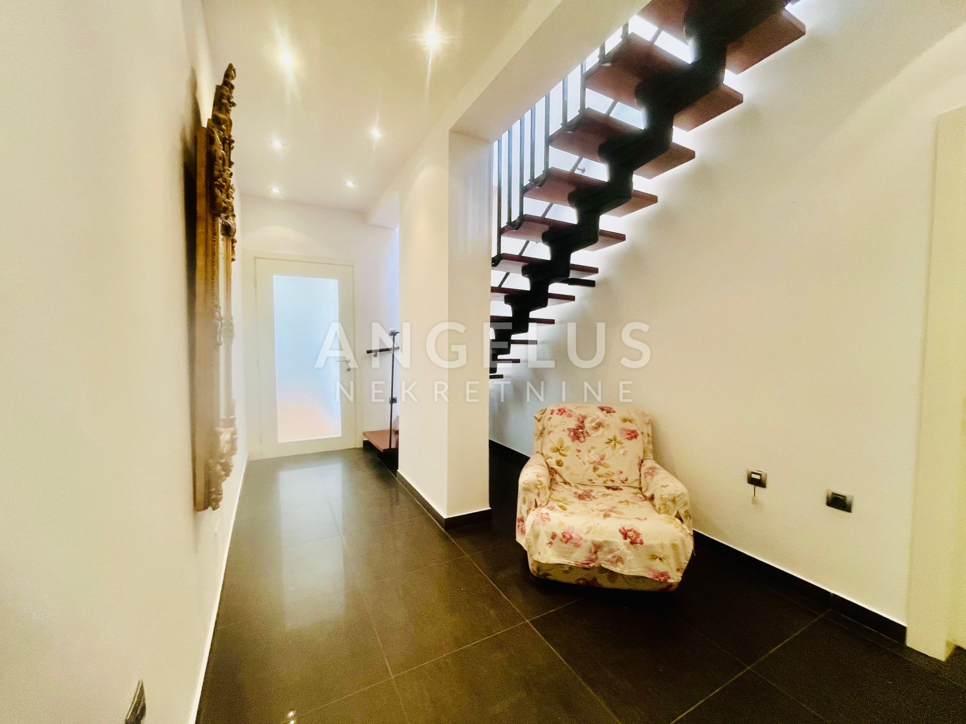 Apartmán Na predaj - Grad Zagreb Šalata
