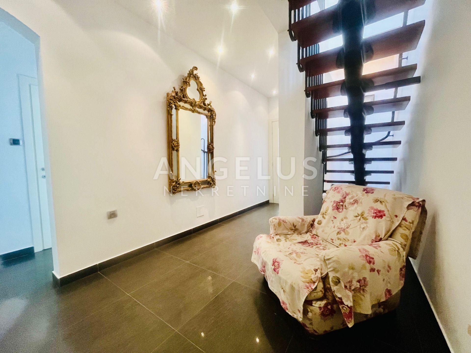 Apartmán Na predaj - Grad Zagreb Šalata