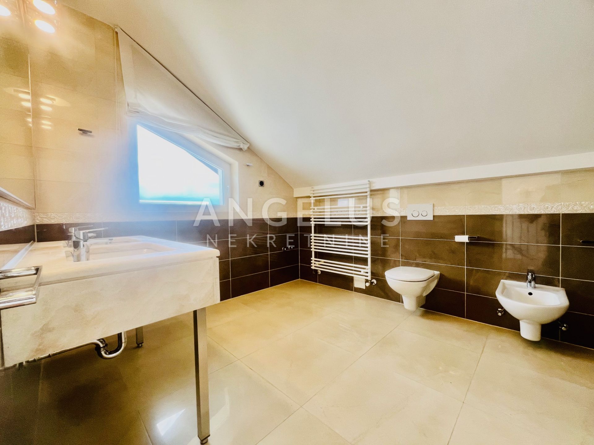 Apartmán Na predaj - Grad Zagreb šalata - foto 3/24